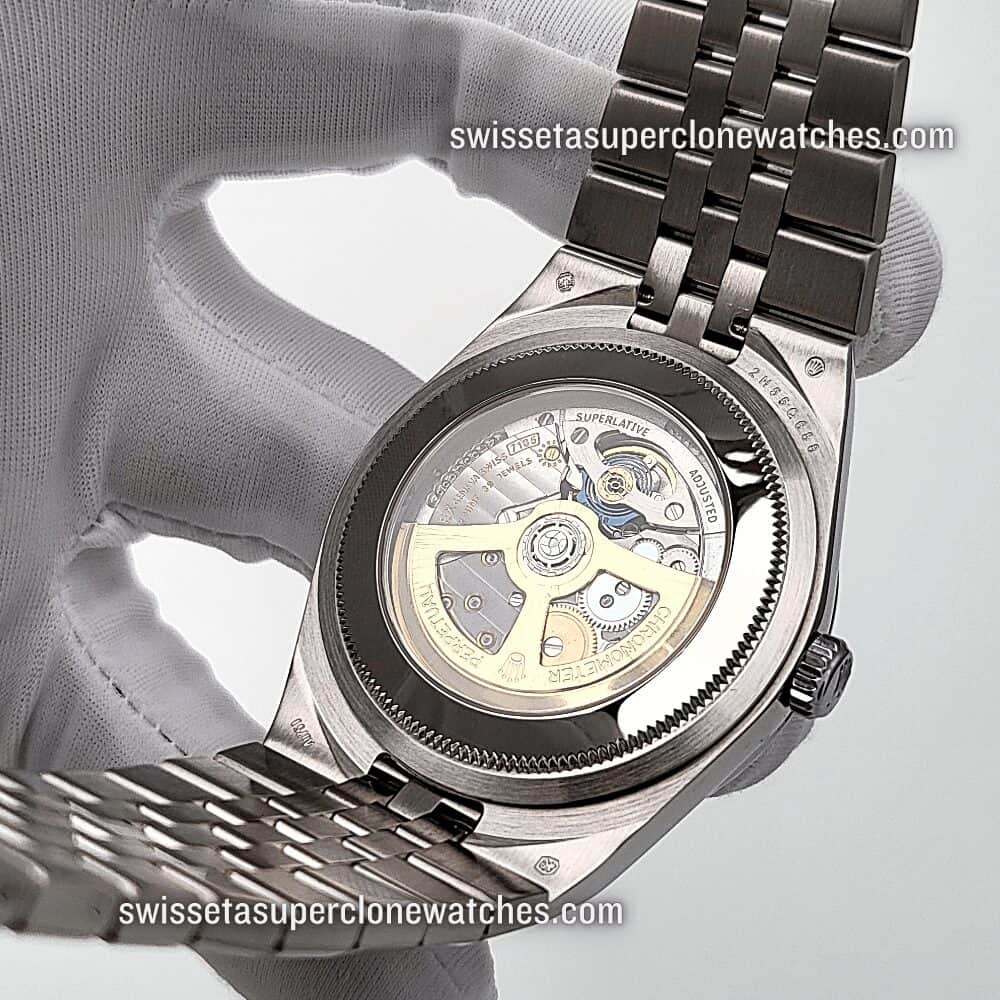Rolex Land-Dweller 40mm Oystersteel and White Gold Intense White Honeycomb Motif Dial 7135 Automatic Movement Replica Top Quality Exact 11 Super Clo (4)