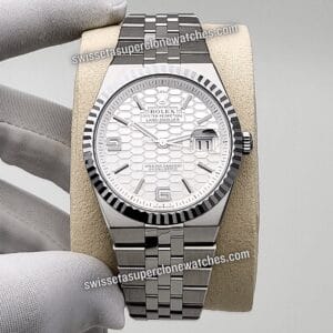 Rolex Land-Dweller 40mm Oystersteel and White Gold Intense White Honeycomb Motif Dial 7135 Automatic Movement Replica Top Quality Exact 1:1 Super Clone Watch